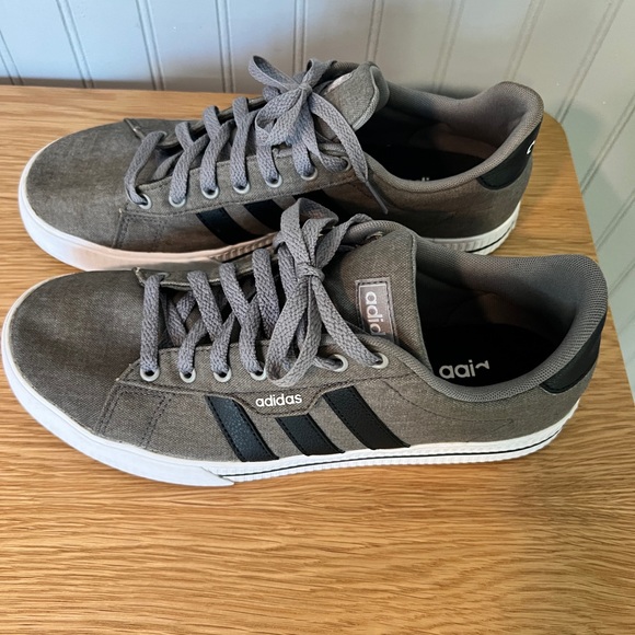 Adidas Men's Black and Gray Sneakers - Picture 3 of 10